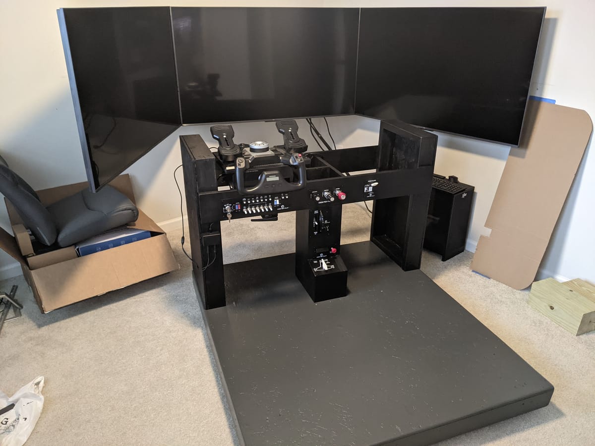 Cessna 172 home flight simulator control console mounted to mobile cockpit platform.